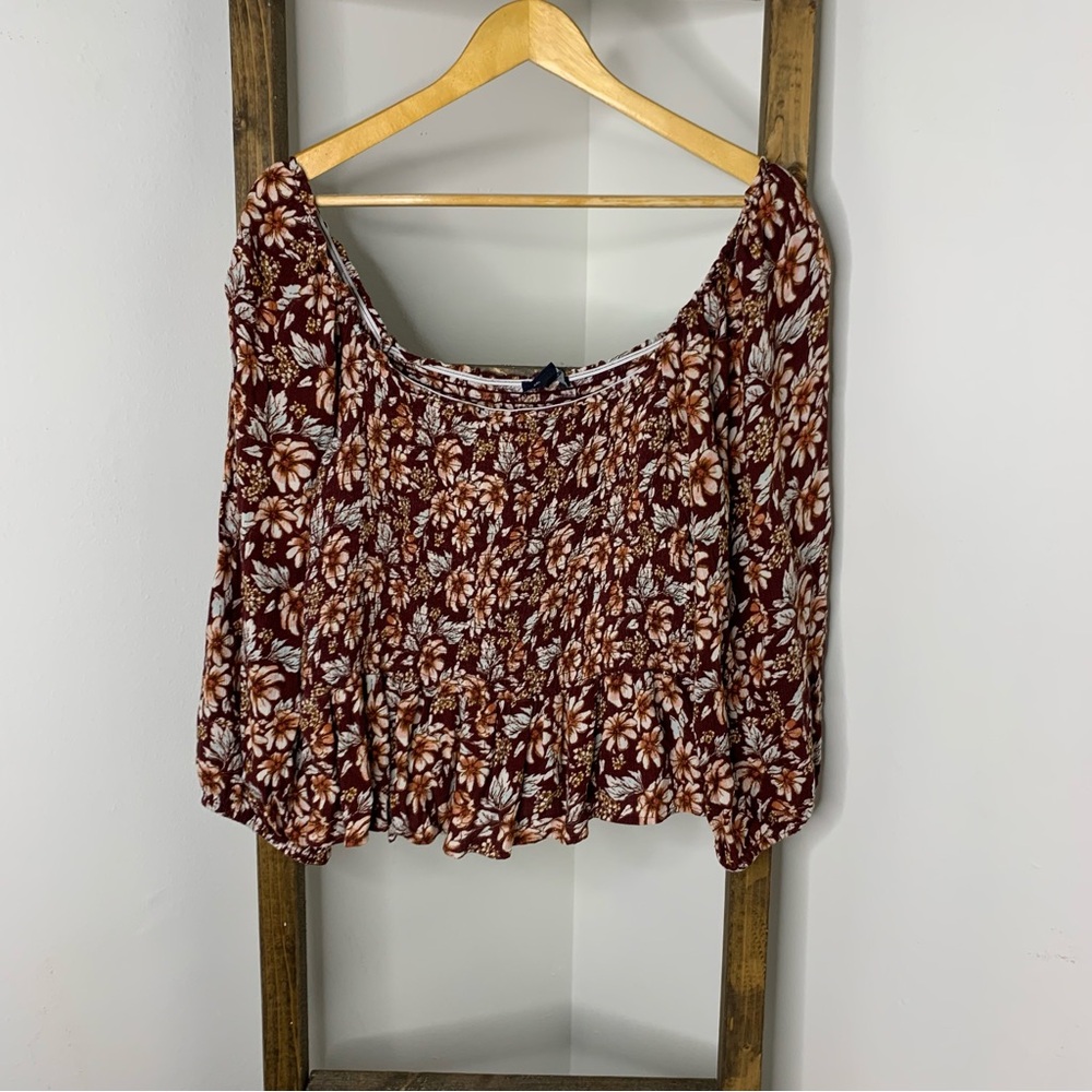 American Eagle Outfitters Maroon Floral Blouse Size XL